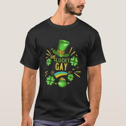 Mens One Lucky Gay Shamrock LGBT Pride St Patrick T_Shirt