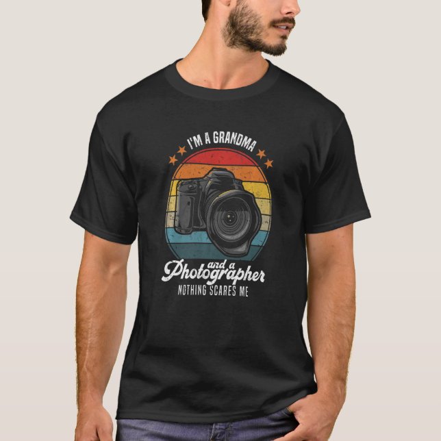 Mens Photography I'm A Grandma And A Photographer  T-Shirt (Front)