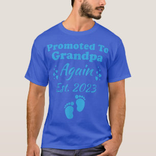 Mens Promoted To Grandpa Again 2023 Pregnancy Anno T-Shirt