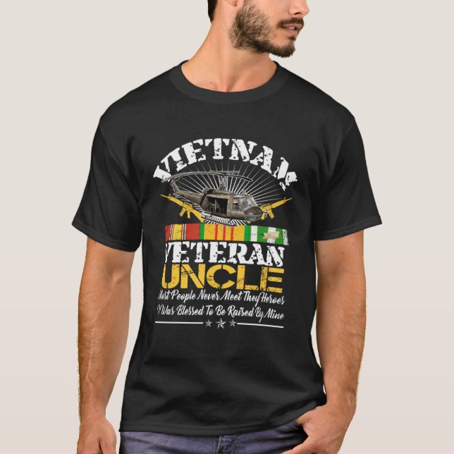 Mens Proud Vietnam Veteran Military Vietnam Vetera T-Shirt (Front)