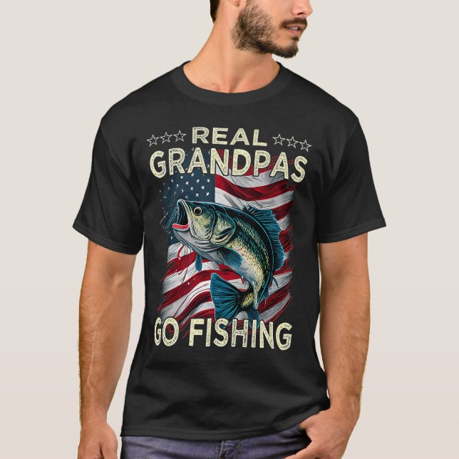 Mens Real Grandpas Go Fishing  Largemouth Bass  1 T-Shirt (Front)