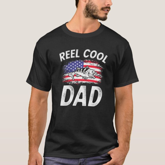 Mens Reel Cool Dad Fishing Fathers Day American Fl T-Shirt (Front)
