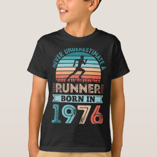 Mens Runner Born In 1976 50th Birthday Running T-Shirt