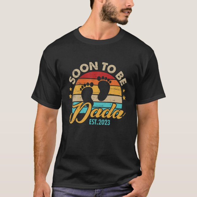 Mens Soon To Be Dada 2023 Father's Day First Time T-Shirt (Front)
