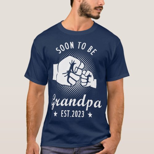 Mens Soon To Be Grandpa Est 2023 Grandp Pregnancy T_Shirt