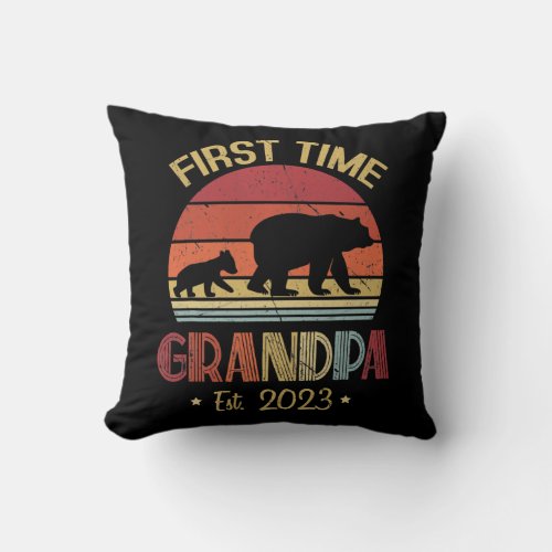 Mens Soon To Be Grandpa Est 2023 Vintage Fathers Throw Pillow