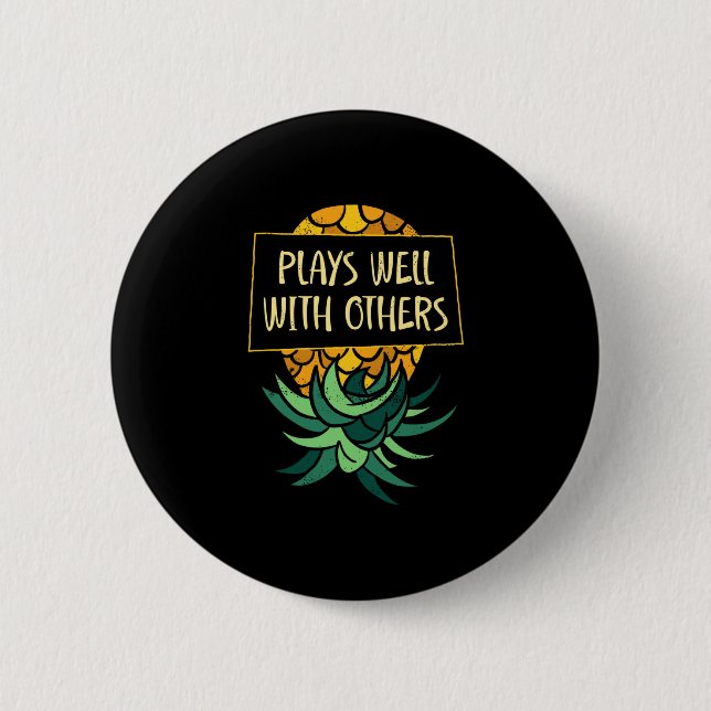 Mens upside down pineapple plays others funny button (Front)