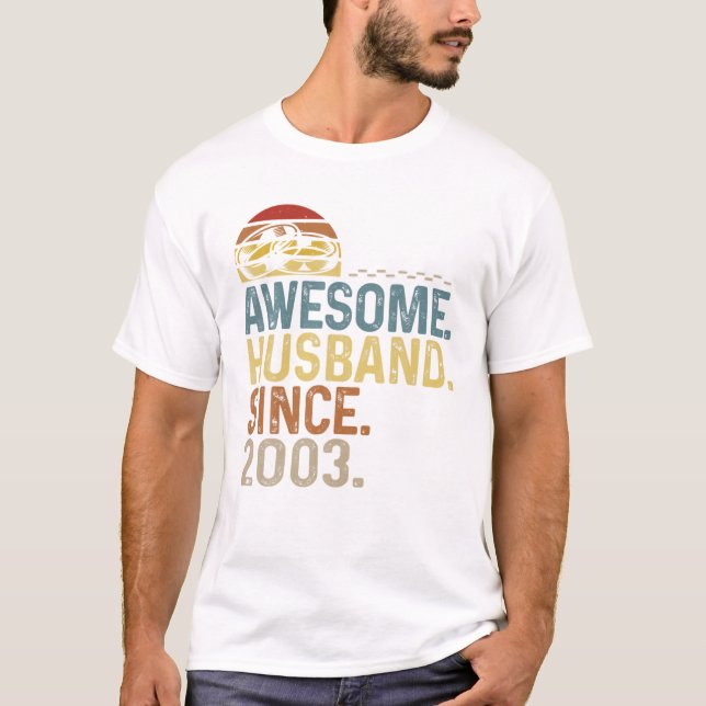 Mens Vintage Rings Wedding Anniversary Awesome T-Shirt (Front)