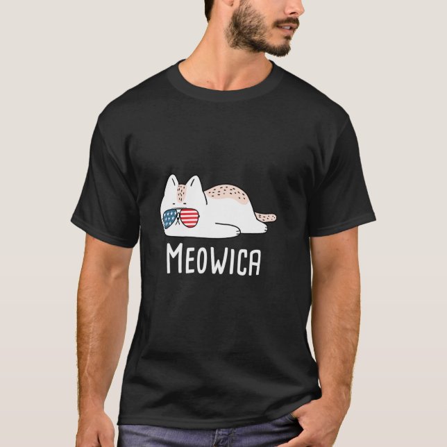 Meowica Cat USA Flag Funny Patriotic Animal Humor  T-Shirt (Front)