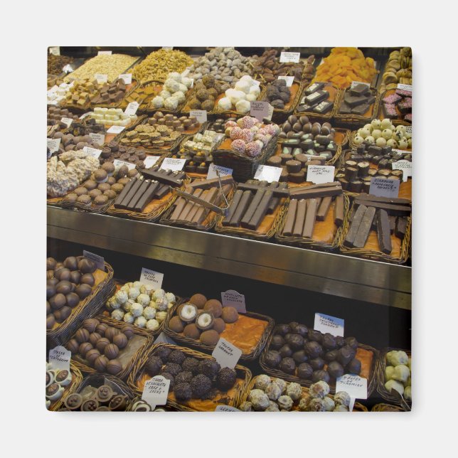 Mercat de Sant Josep, assorted chocolate candy Magnet (Front)