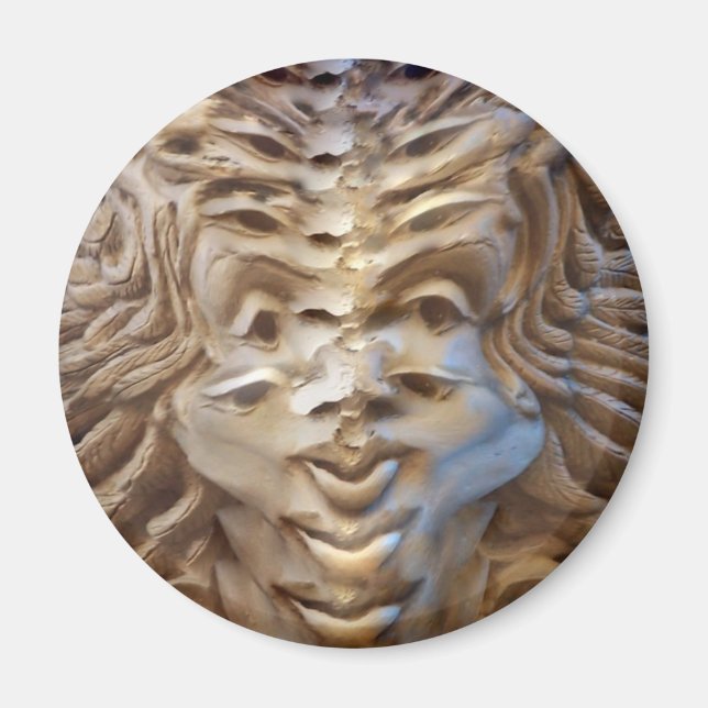 merchy28 magnet (Front)