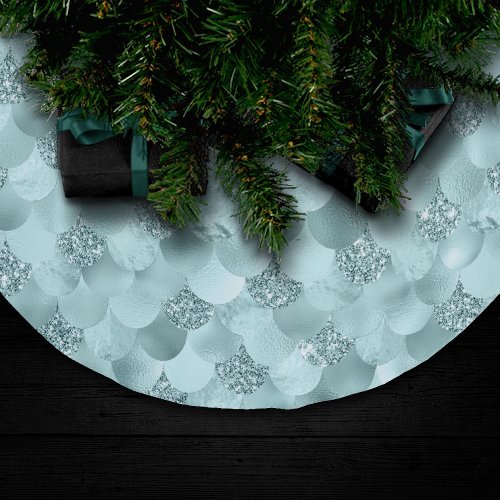 Mermaid Luxe Scale  Seafoam Mint Green Aqua Sheen Brushed Polyester Tree Skirt