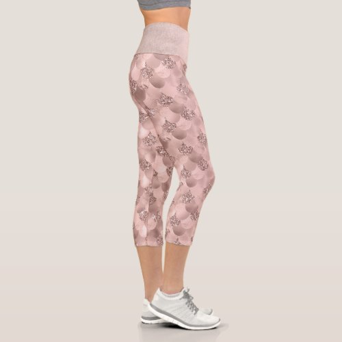 Mermaid Posh Scale  Dusty Terracotta Peach Sheen Capri Leggings