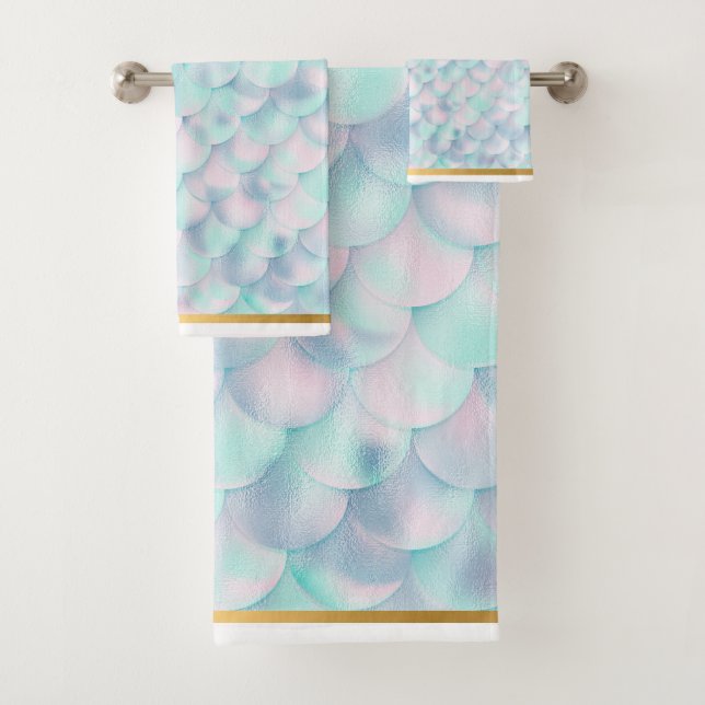 MERMAID SCALE AQUA BLUE BATHROOM TOWEL SET (Insitu)