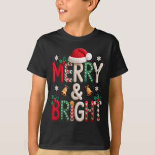 Merry &amp; Bright Christmas Santa Hat Crochet Kni T-Shirt