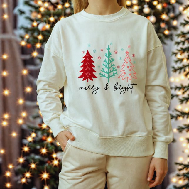 Merry and Bright – Cute Retro Family Christmas  Sweatshirt (Creator Uploaded)