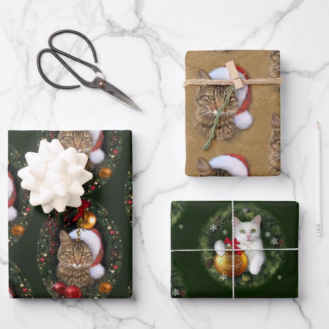 Merry Catmas Wrapping Paper for Catlovers (Front)