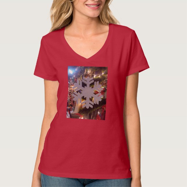 Merry Christmas and a Happy New Year Snowflake Art T-Shirt (Front)