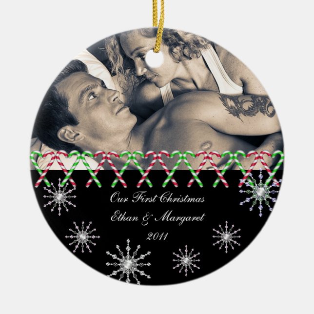 Merry Christmas Custom Picture Snowflakes Ceramic Ornament (Front)
