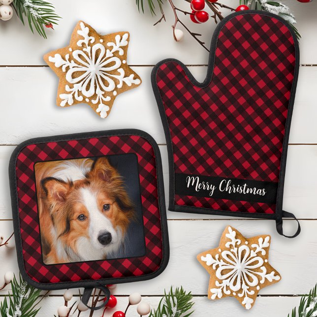 Merry Christmas Dog Photo Personalized Red Plaid Oven Mitt & Pot Holder Set (Creator Uploaded)