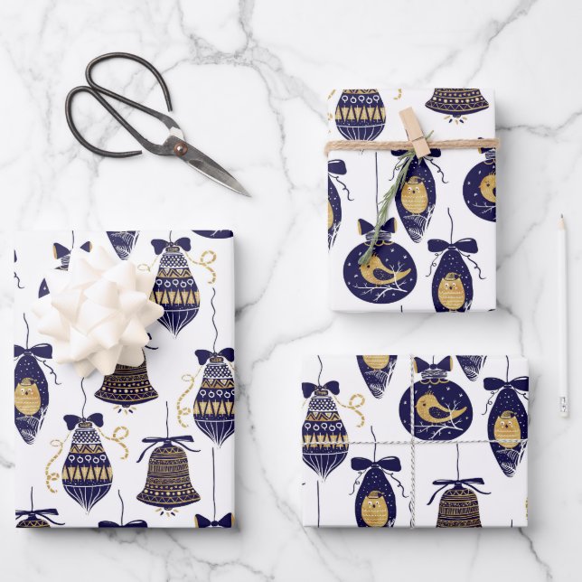 Merry Christmas Pattern Wrapping Paper Sheets (Front)