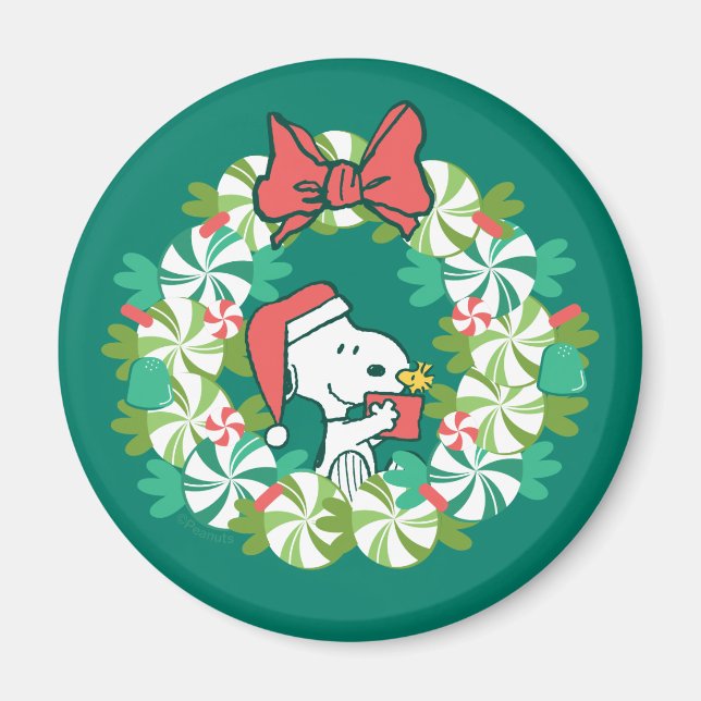 Merry Christmas Peppermint Holiday Wreath Magnet (Front)