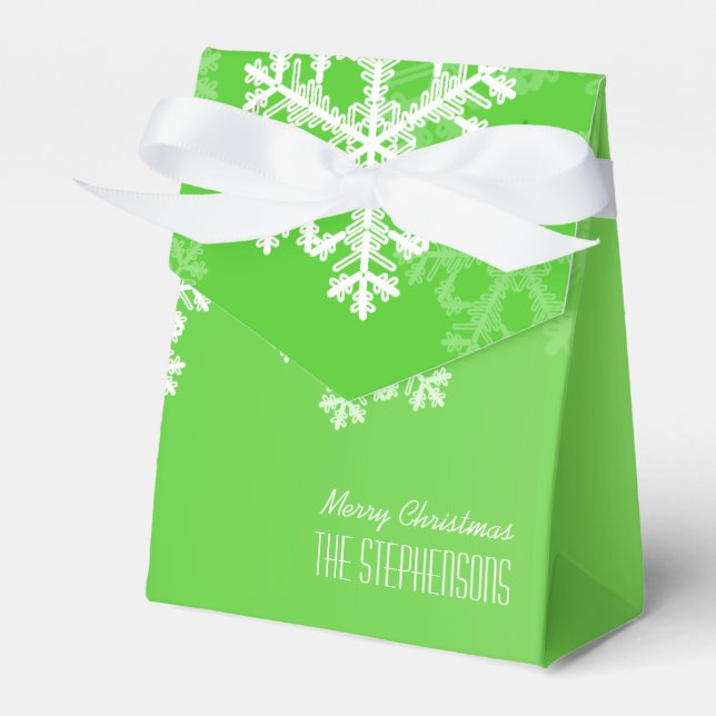 Merry Christmas Stylish Green Snowflakes  Pattern Favor Boxes (Front Side)