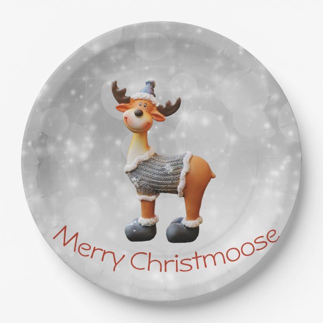 Merry Christmoose wearing a hat Paper Plates (Front)