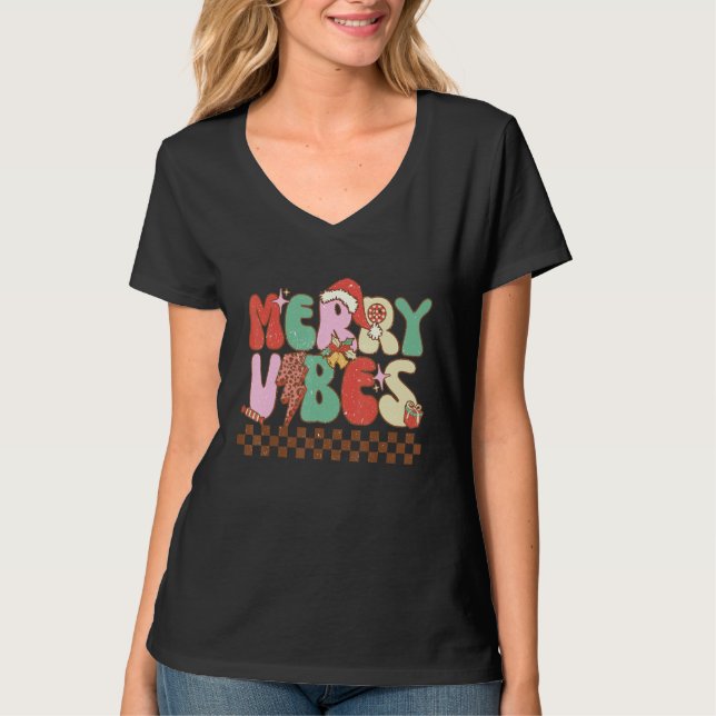 Merry Vibes Retro Christmas Candy Cane Christmas v T-Shirt (Front)