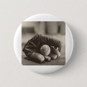 MES01BWD1 Ball in Mitt.tif Button