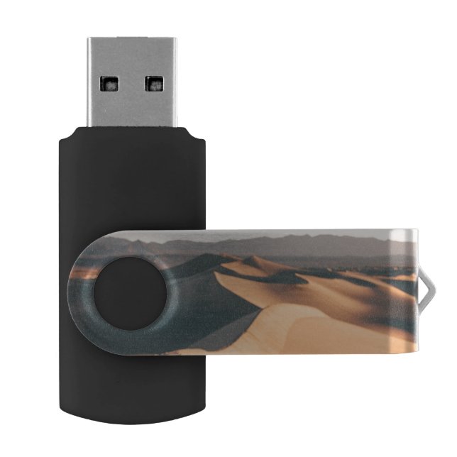 Mesquite Sand Dunes in Death Valley Flash Drive (Opened)