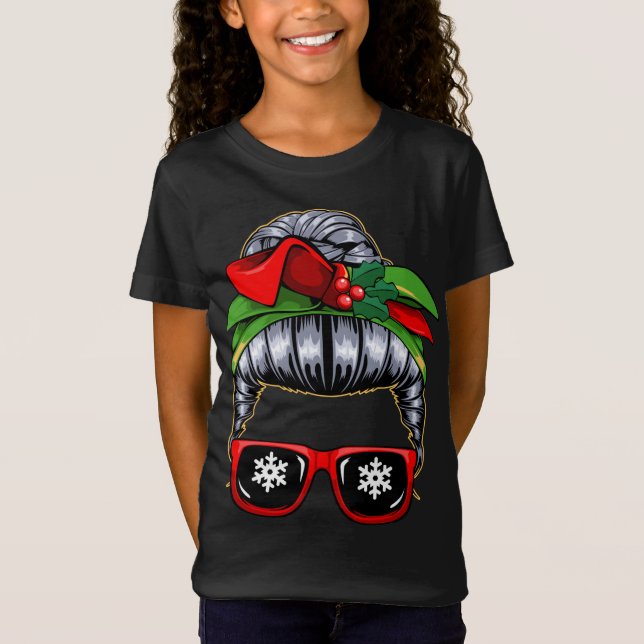 Messy Bun Mom Christmas Pajama Cute X-Mas Wreath B T-Shirt (Front)