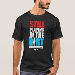 Metal detectorists metal detecting T-Shirt