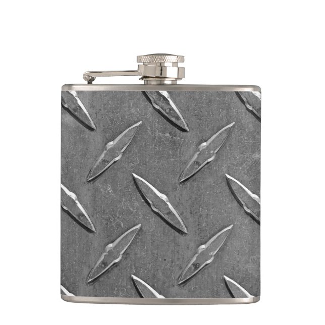 Metal Diamond Plating Hip Flask (Front)