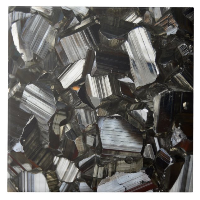 Metal Gray Shiny Quartz Crystals Tile (Front)