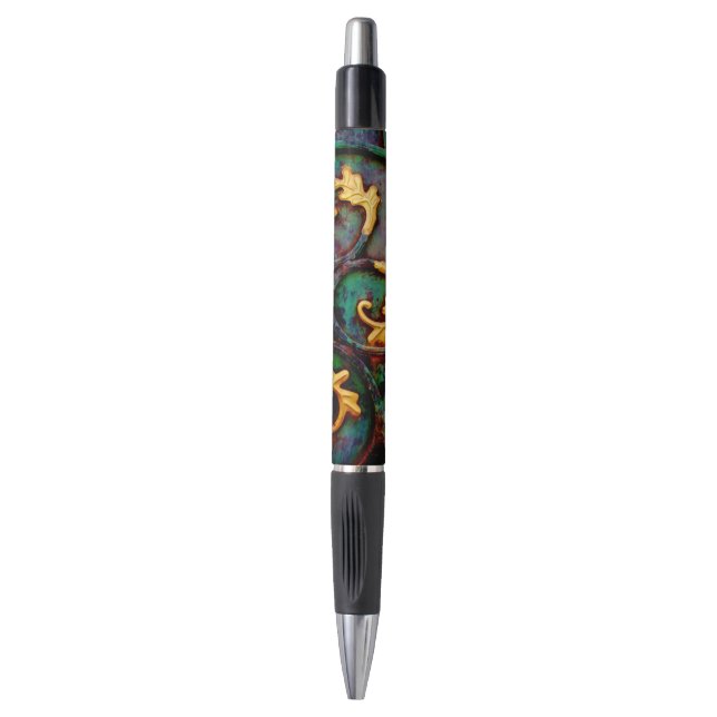 Metal Leaves Pen (Front Vertical)