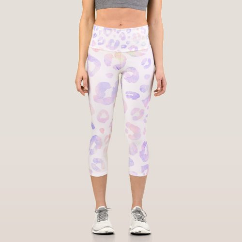 Metallic White Modern Leopard Pattern Capri Leggings