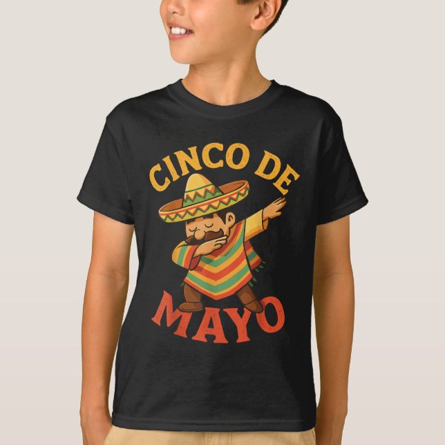 Mexican Dabbing Poncho Cinco De Mayo  T-Shirt (Front)