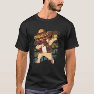 Mexican Dabbing Pug Dog Cinco De Mayo Poncho Sombr T-Shirt