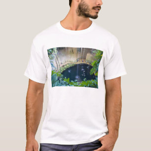 Mexico, Quintana Roo, near Chichen Itza, T-Shirt