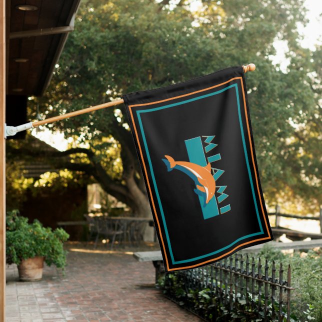 MIAMI 80S HOUSE FLAG (In SItu)