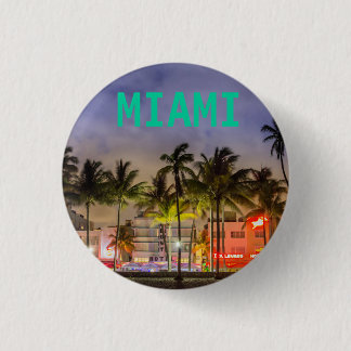 MIAMI BEACH FLORIDA PINBACK BUTTON