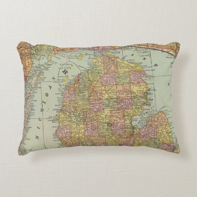 Michigan 3 accent pillow (Front)