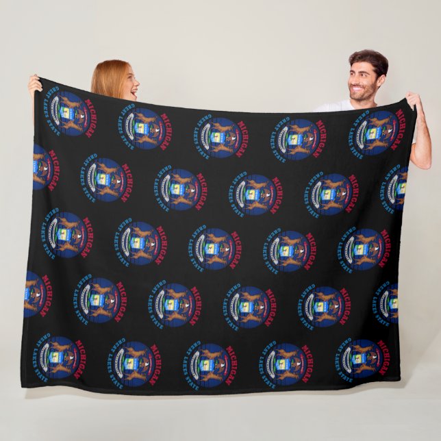 MICHIGAN GREAT LAKES STATE FLAG FLEECE BLANKET (In Situ)