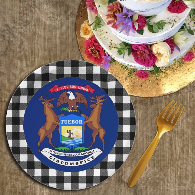 Michigan Plate, buffalo plaid USA & Michigan Flag Paper Plates (Creator Uploaded)