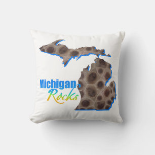 Michigan rocks   Petoskey stone pattern     Throw Pillow