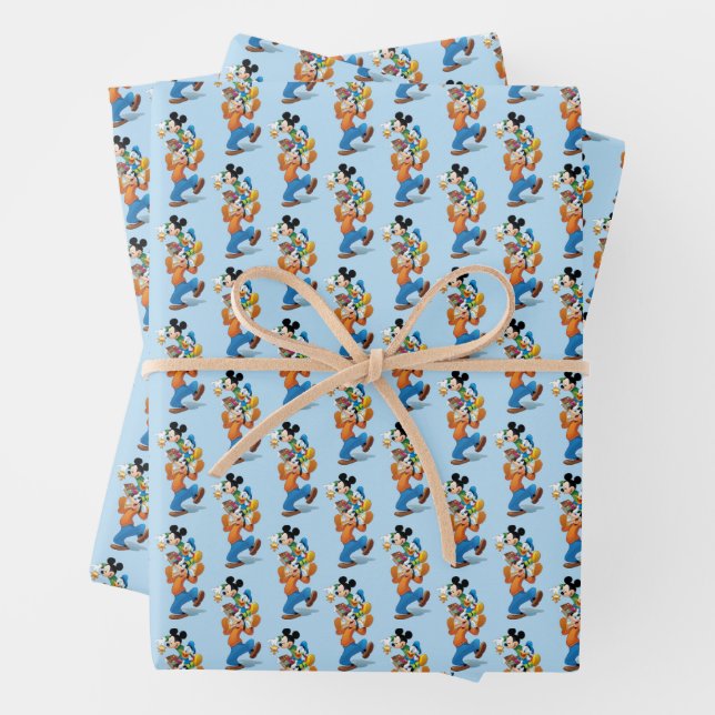 Mickey And Friends | Mickey Decorating The Tree Wrapping Paper Sheets (In situ)
