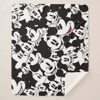 Mickey & Friends | Classic Mickey Pattern Sherpa Blanket