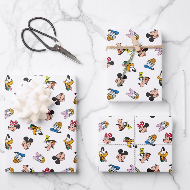 Mickey & Friends Smiling Faces Pattern Wrapping Paper Sheets (Front)