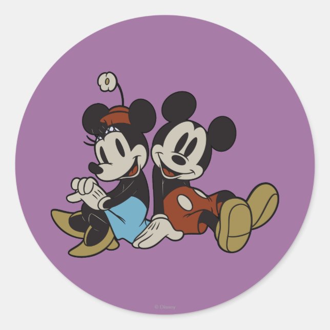 Mickey & Minnie | Classic Pair Sitting Classic Round Sticker (Front)